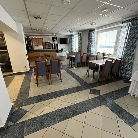 Garni G Hotel Zilina