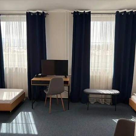 Garni G Hotel 2*