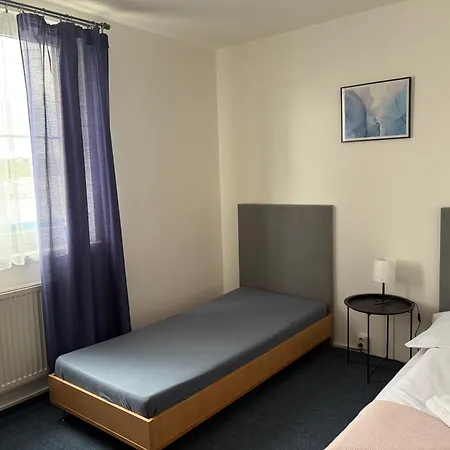 Garni G Hotel Żylina