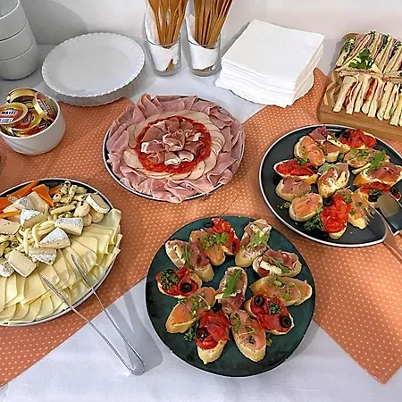 Garni G Ξενοδοχείο 2*